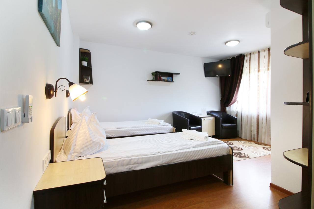 Отель Casa Micu Сибиу Экстерьер фото